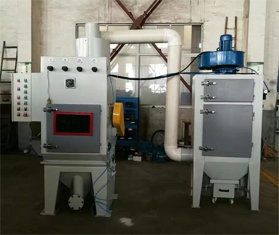 可克达拉中小型零件履带式自动喷砂机高效清洁省时省力